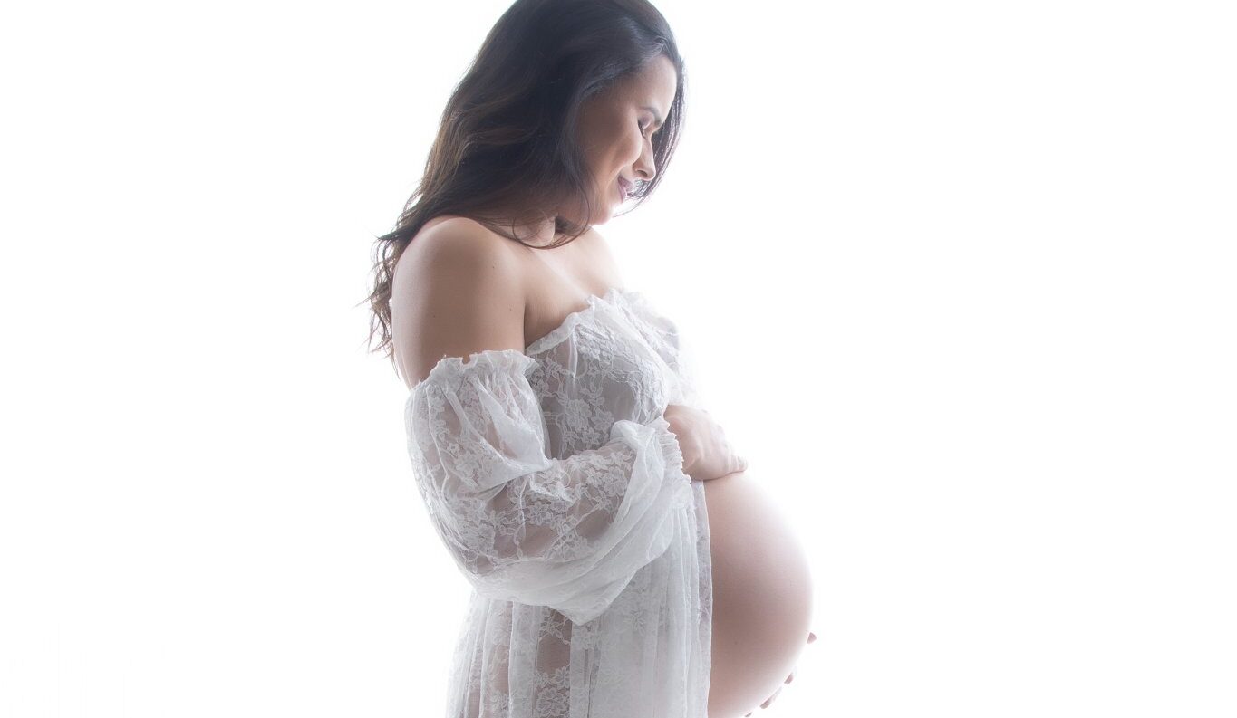 Embrace the beauty and joy of your pregnancy with our enchanting Maternity Photography Session, now available for just $299!